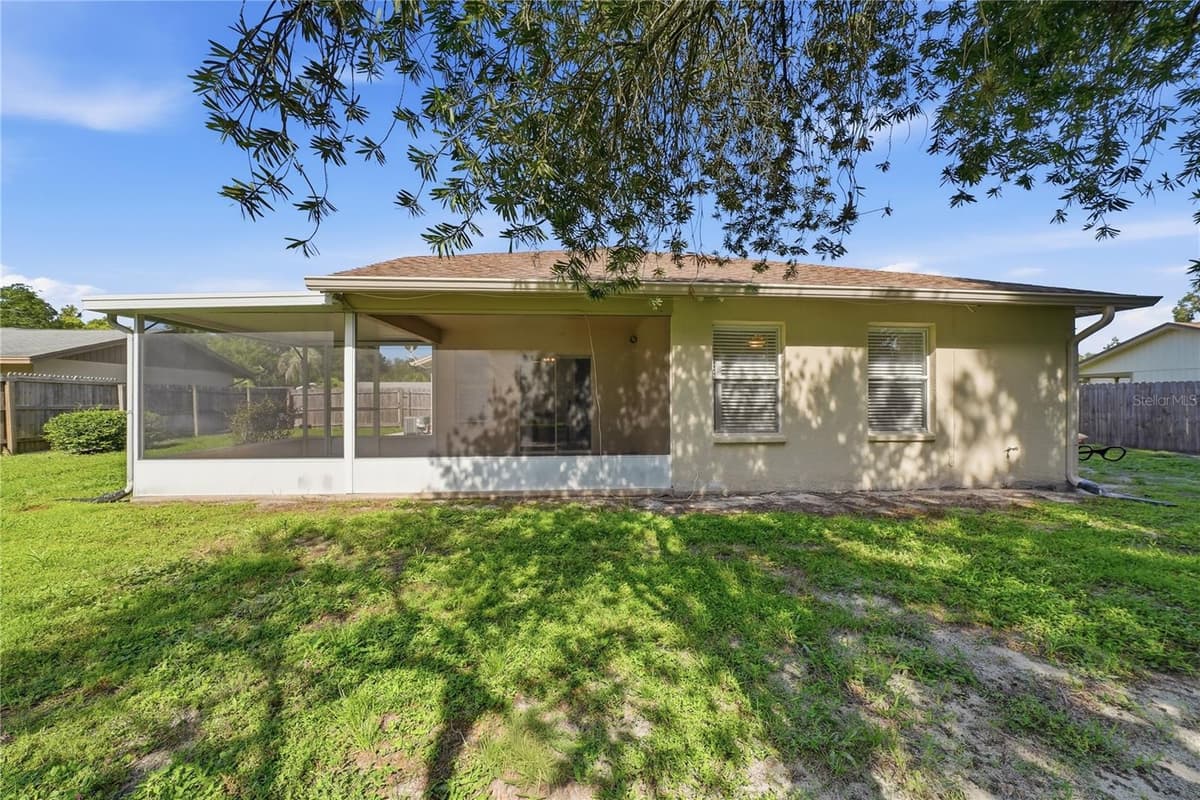 3828 HOLLOW OAK PLACE — photo 8 of 34