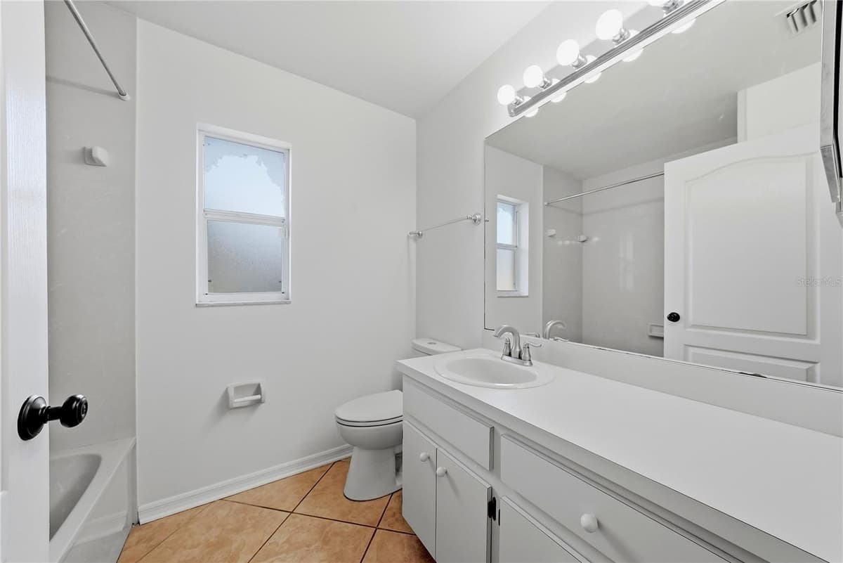 3828 HOLLOW OAK PLACE — photo 6 of 34