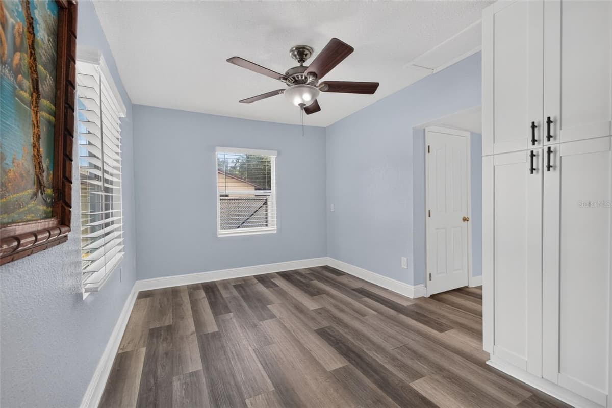 6462 SEALAWN DRIVE — photo 10 of 30