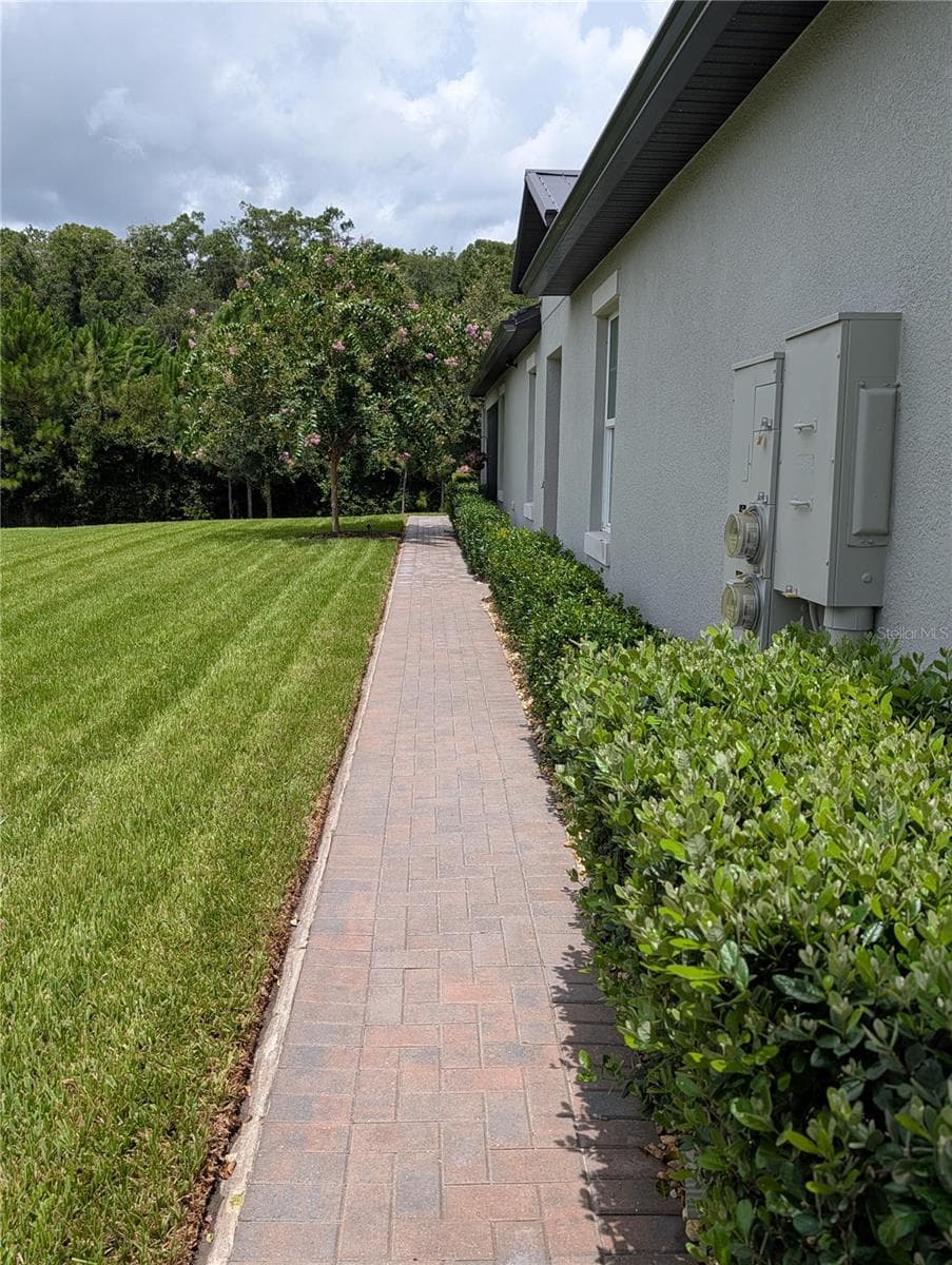 16711 SHELL BAY DRIVE — photo 3 of 26