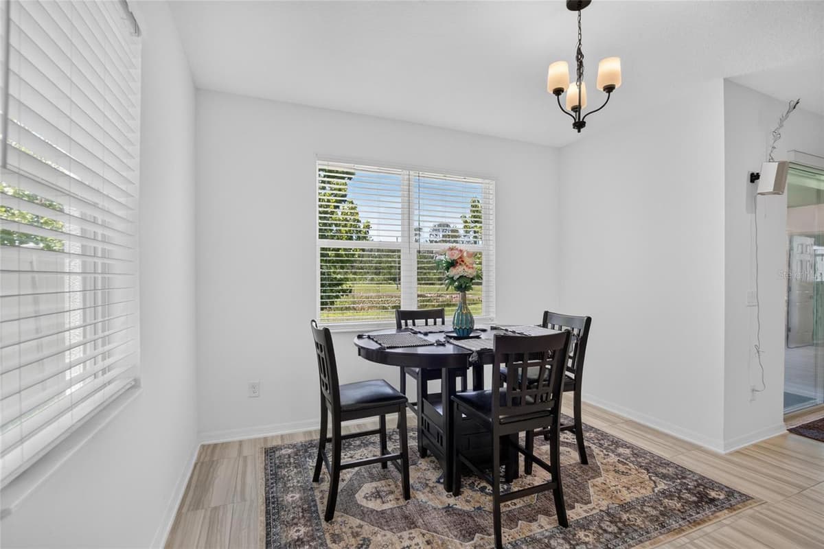7321 GULF CYPRESS AVENUE — photo 9 of 46