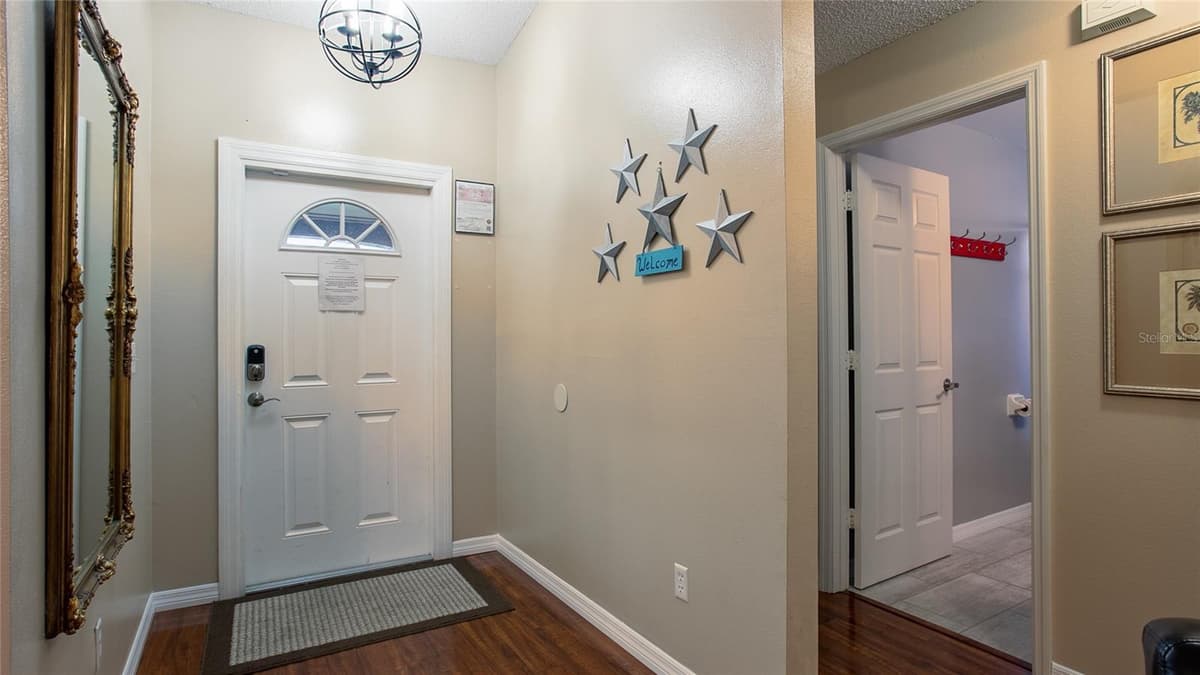 7802 LAUREL OAK LANE — photo 6 of 25