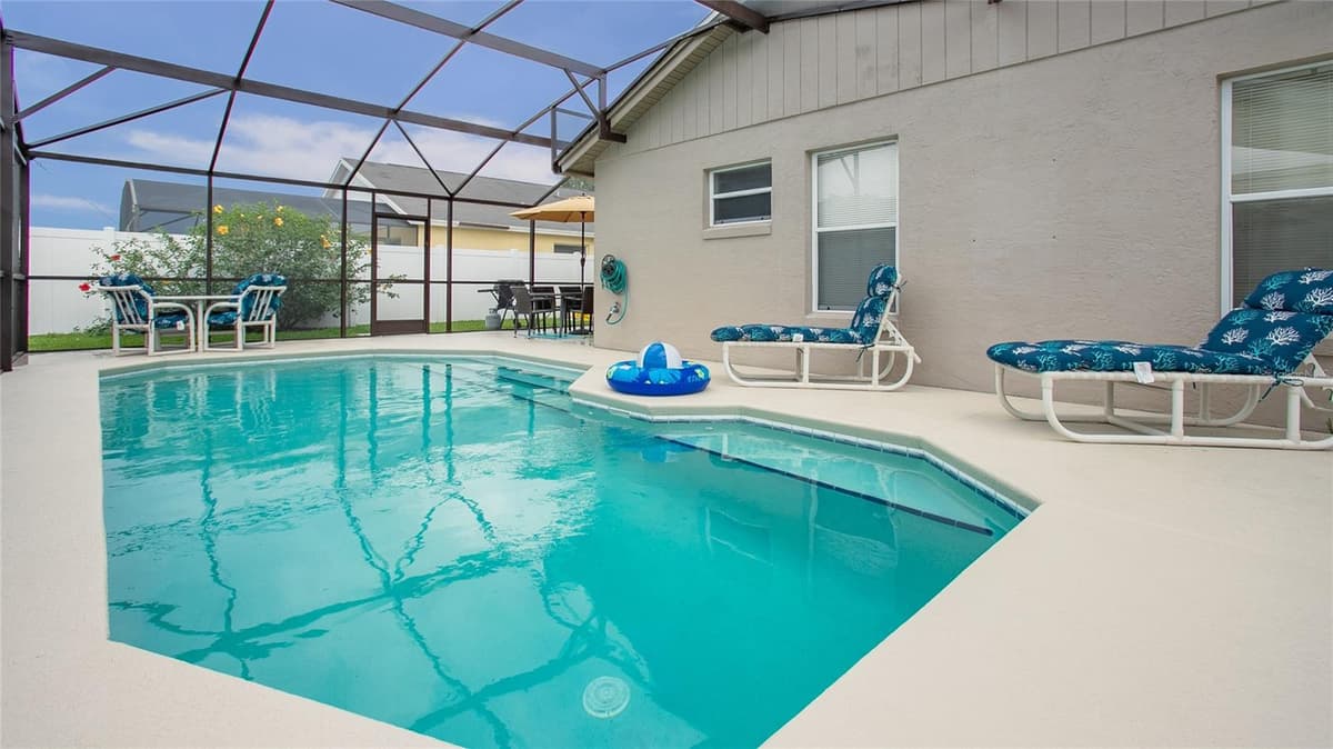 7802 LAUREL OAK LANE — photo 21 of 25
