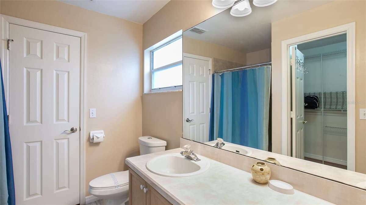 7802 LAUREL OAK LANE — photo 18 of 25