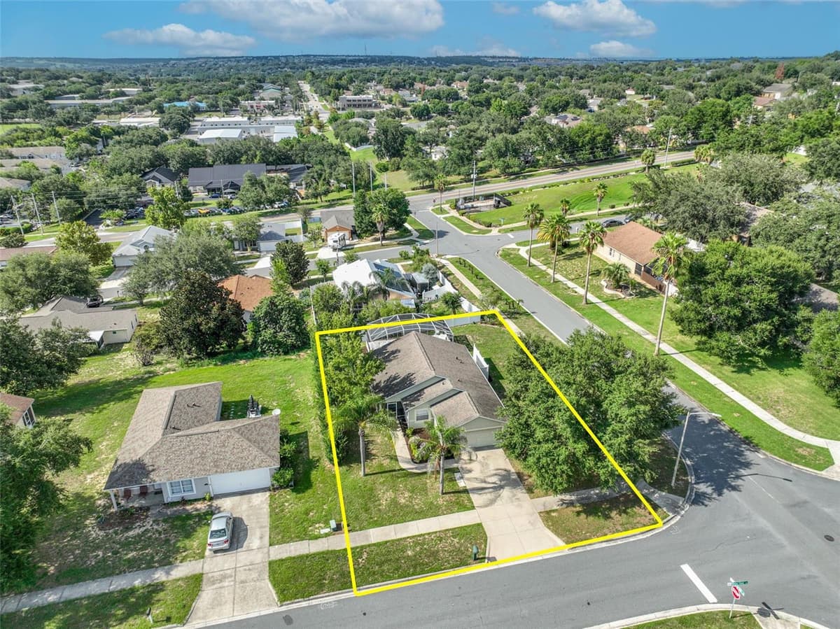 1390 WILLOW CREST DRIVE — photo 39 of 41