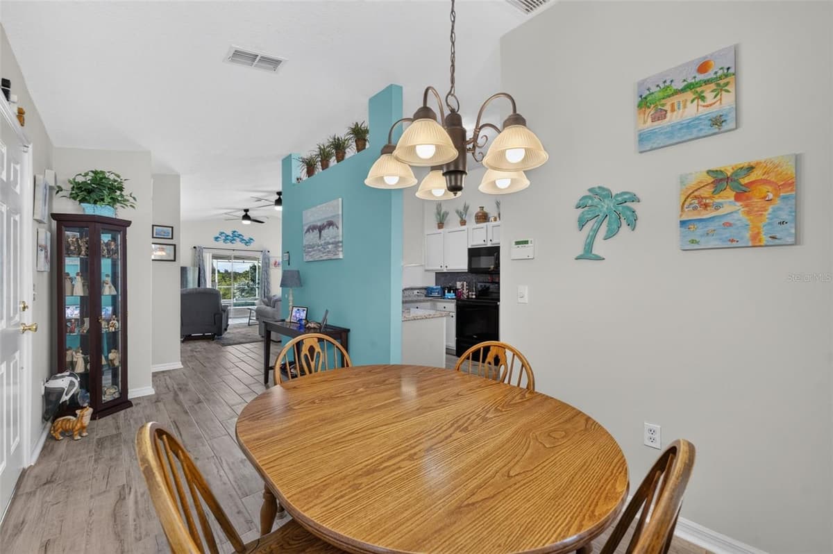 1390 WILLOW CREST DRIVE — photo 13 of 41