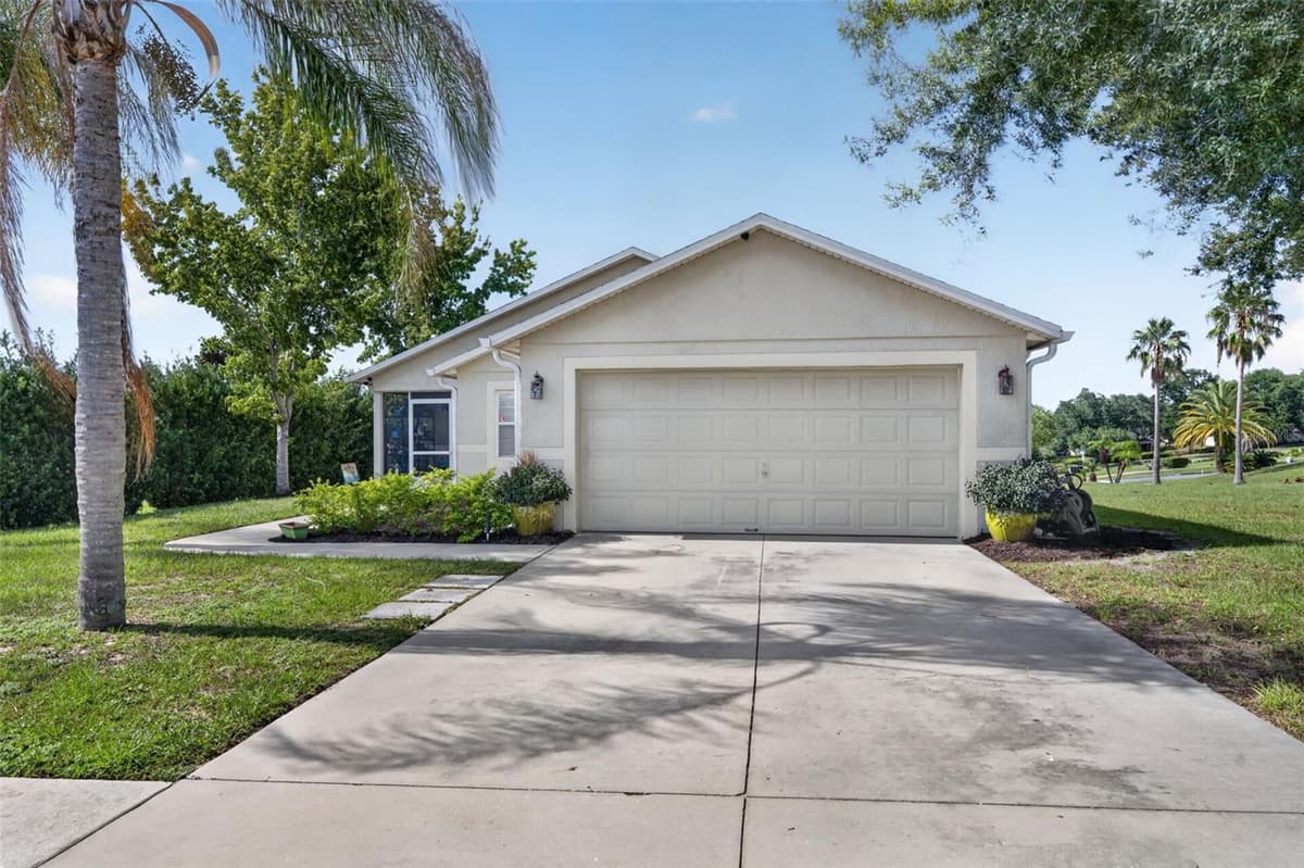 1390 WILLOW CREST DRIVE — photo 3 of 41