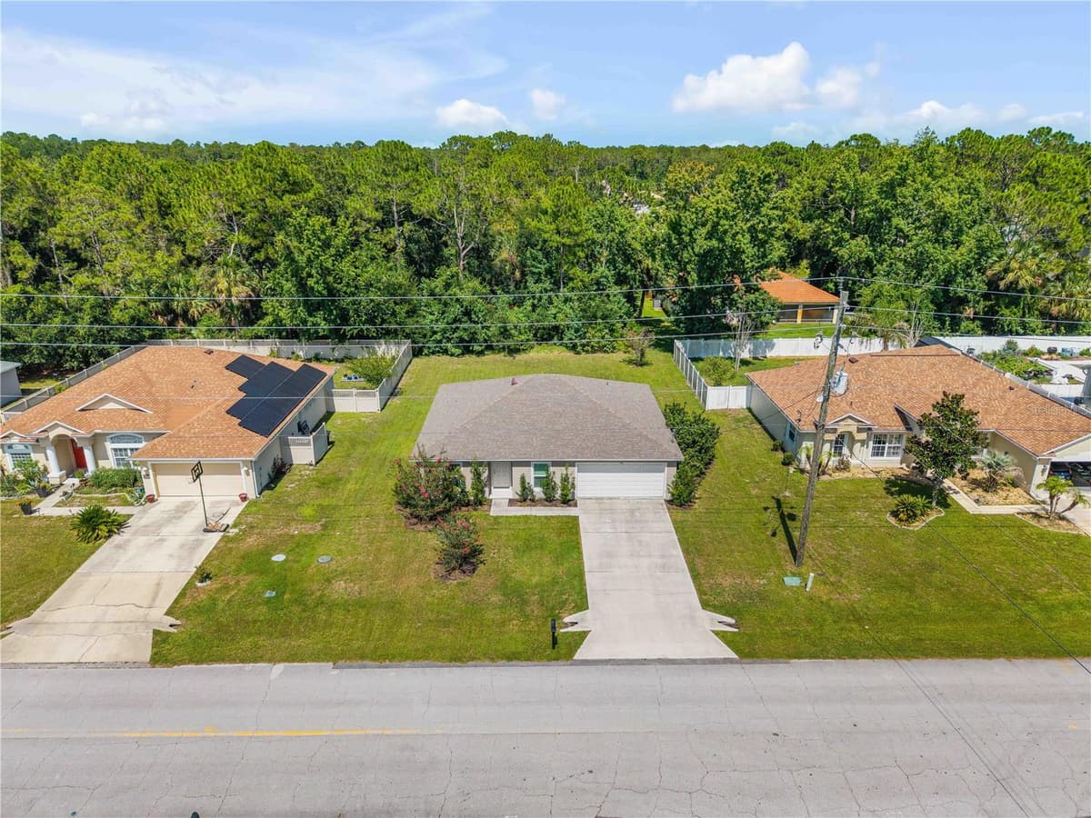 176 PINE GROVE DRIVE — photo 4 of 40