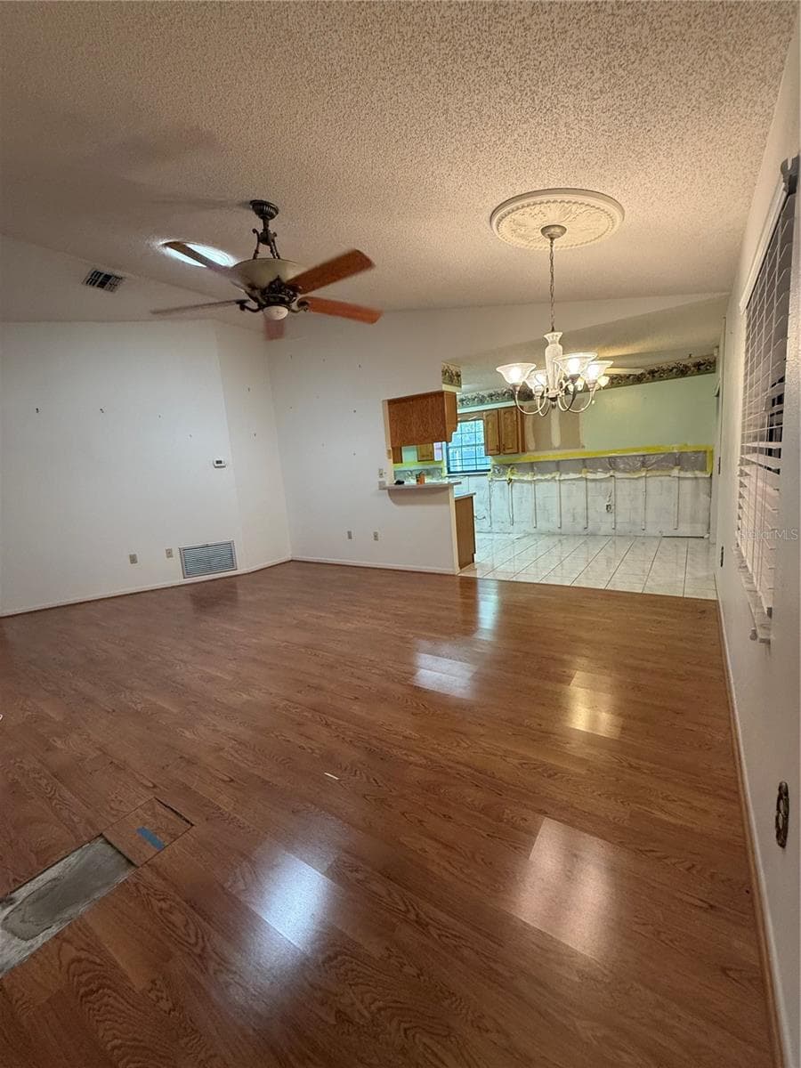 5911 FORK COURT — photo 7 of 28
