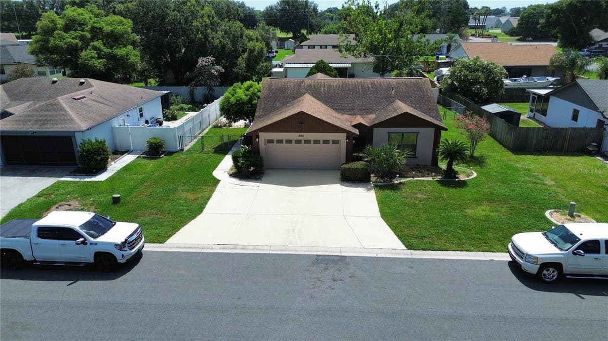 5911 FORK COURT — photo 2 of 28