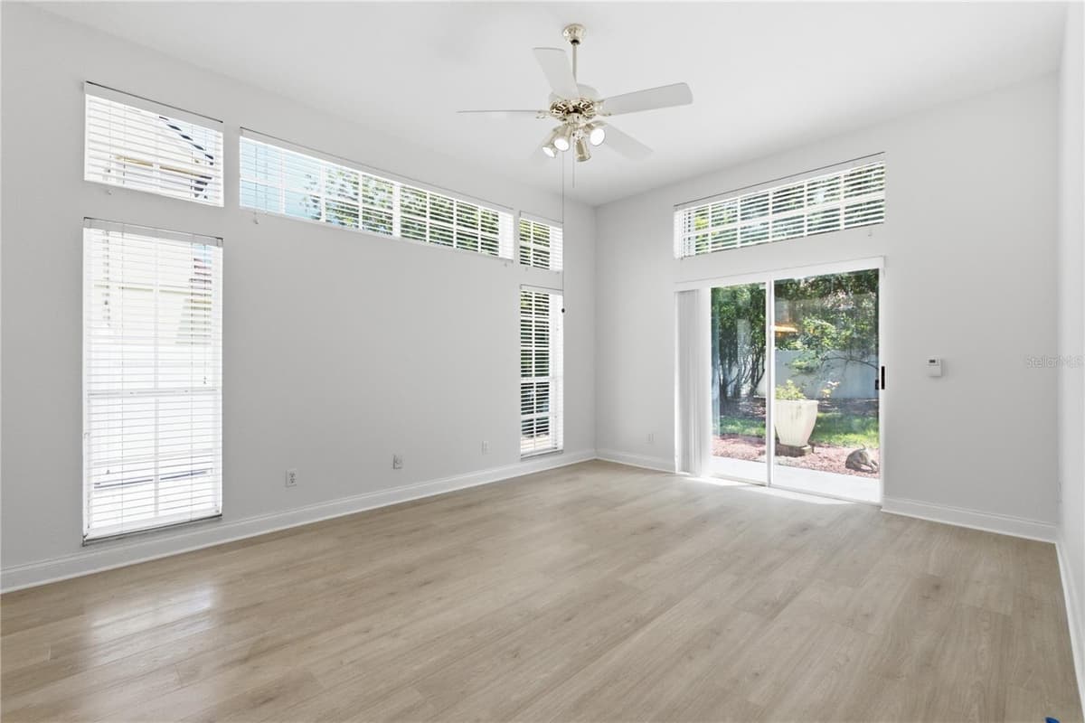 1307 HAMPSTEAD TERRACE — photo 22 of 58