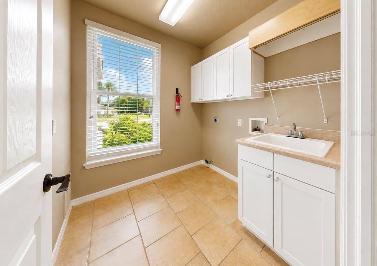6105 AUDUBON MANOR BOULEVARD — photo 56 of 83