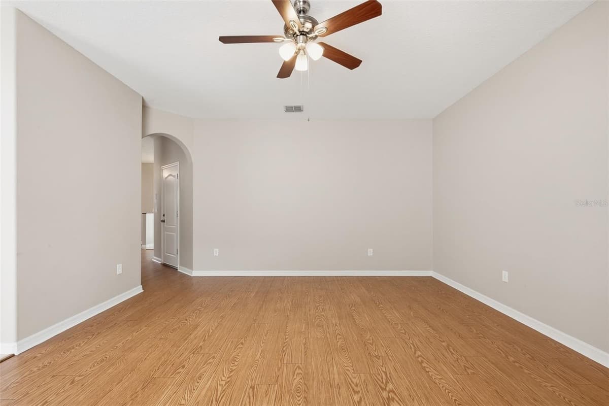 18318 HOLLAND HOUSE LOOP — photo 18 of 53