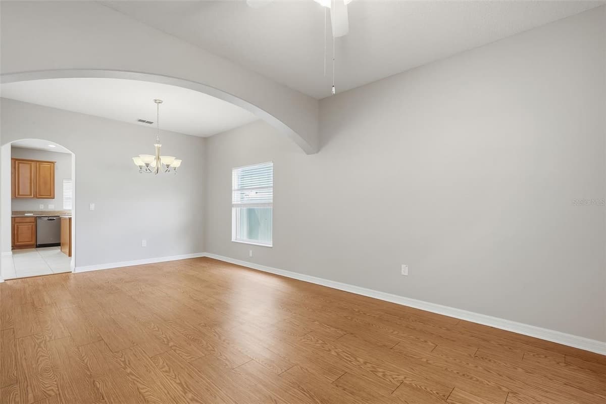 18318 HOLLAND HOUSE LOOP — photo 8 of 53
