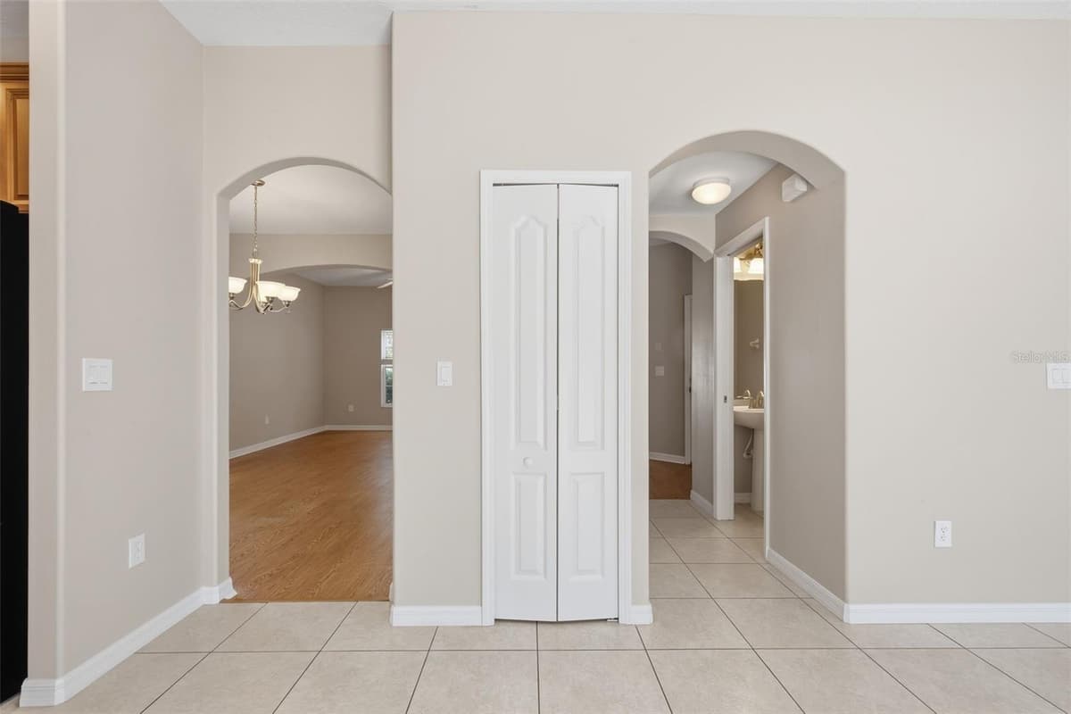 18318 HOLLAND HOUSE LOOP — photo 21 of 53