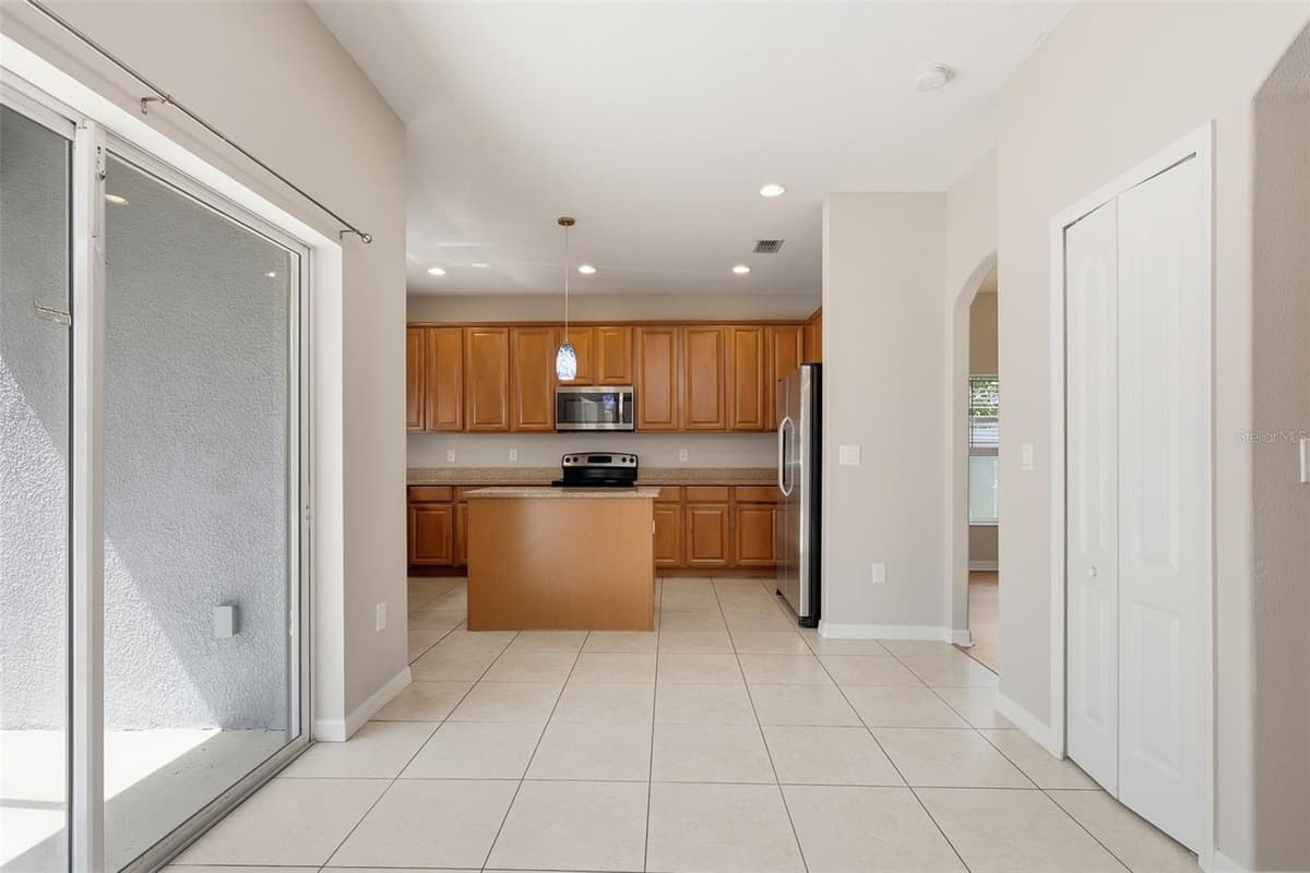 18318 HOLLAND HOUSE LOOP — photo 19 of 53