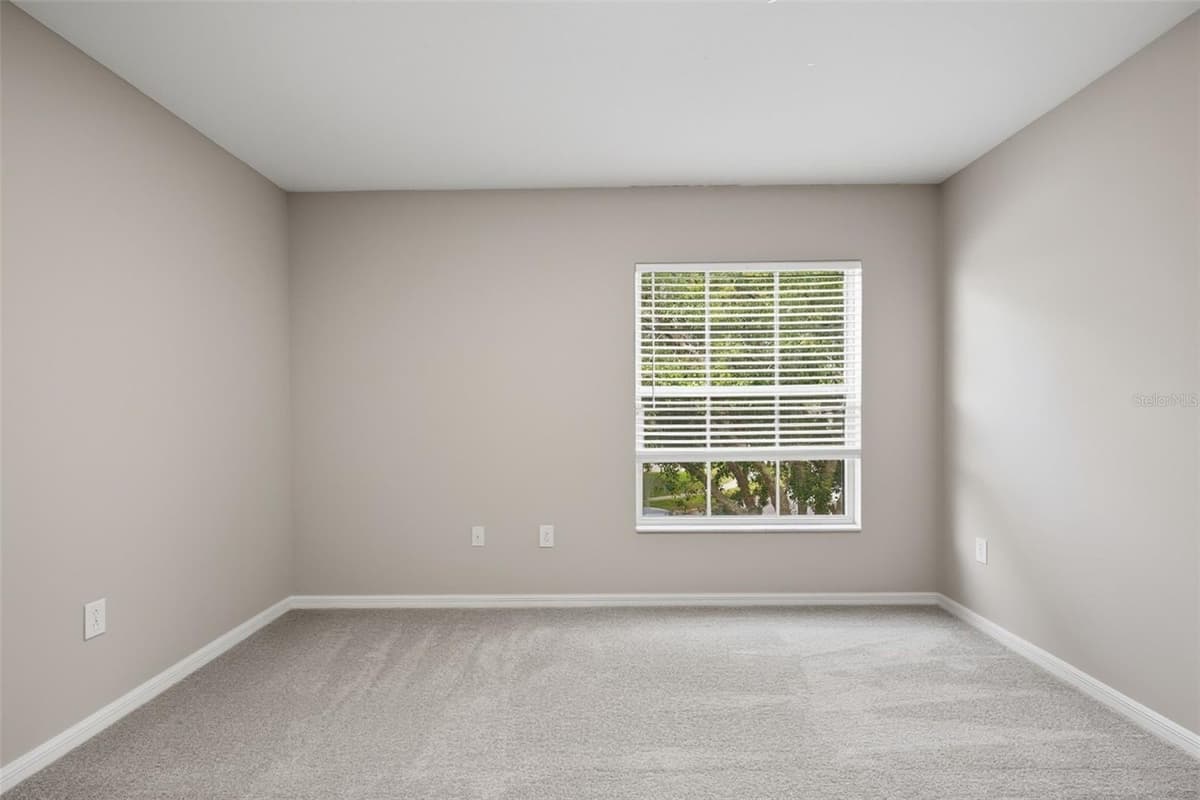 18318 HOLLAND HOUSE LOOP — photo 36 of 53