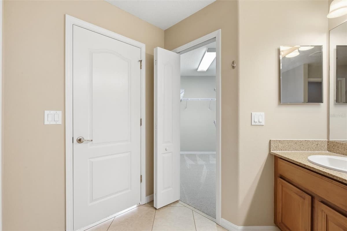 18318 HOLLAND HOUSE LOOP — photo 43 of 53