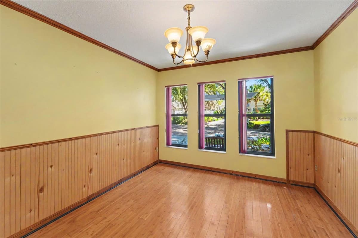 6203 FARTHING STREET — photo 6 of 30