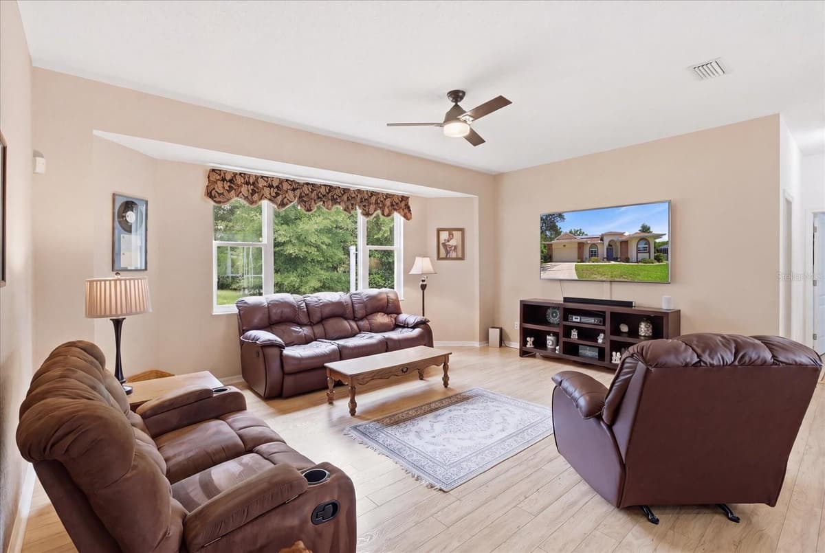 3843 NORTHCREST COURT — photo 14 of 45