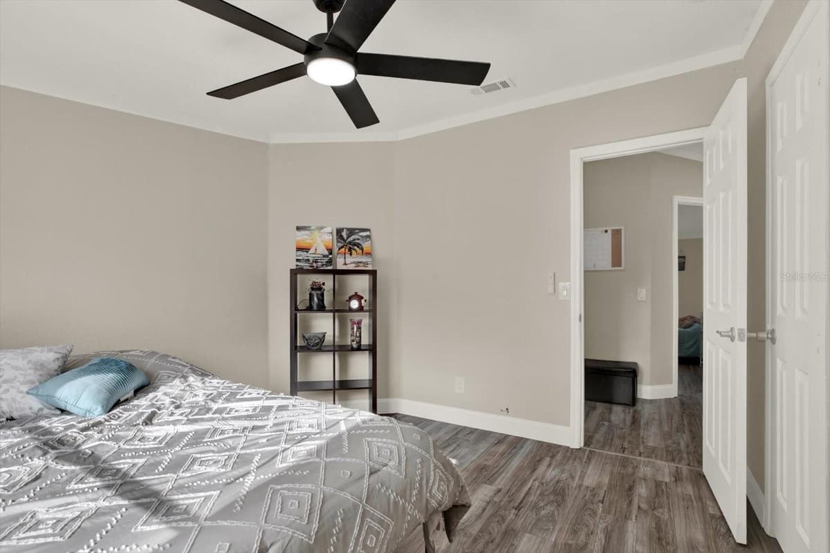 13611 MCINTOSH DRIVE — photo 19 of 35