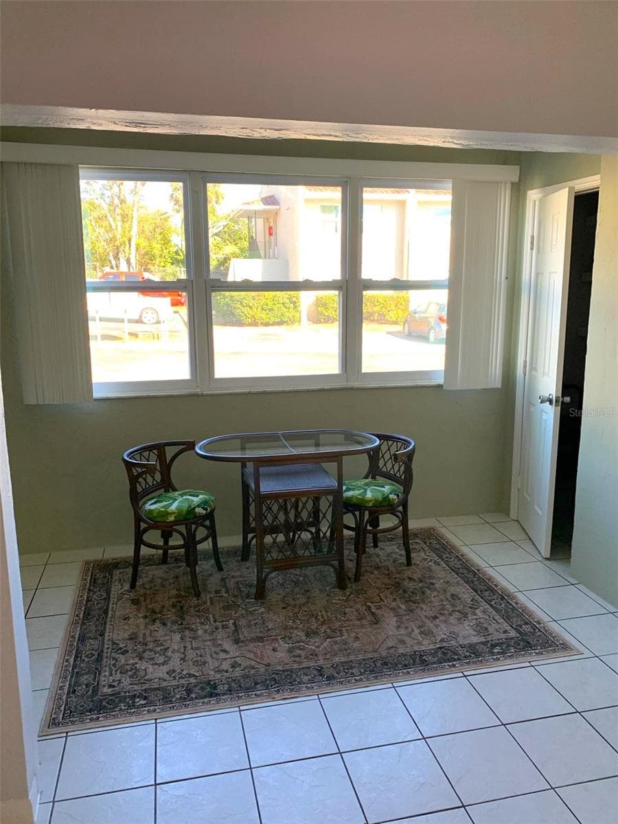 1103 CYPRESS GARDENS BOULEVARD — photo 8 of 14