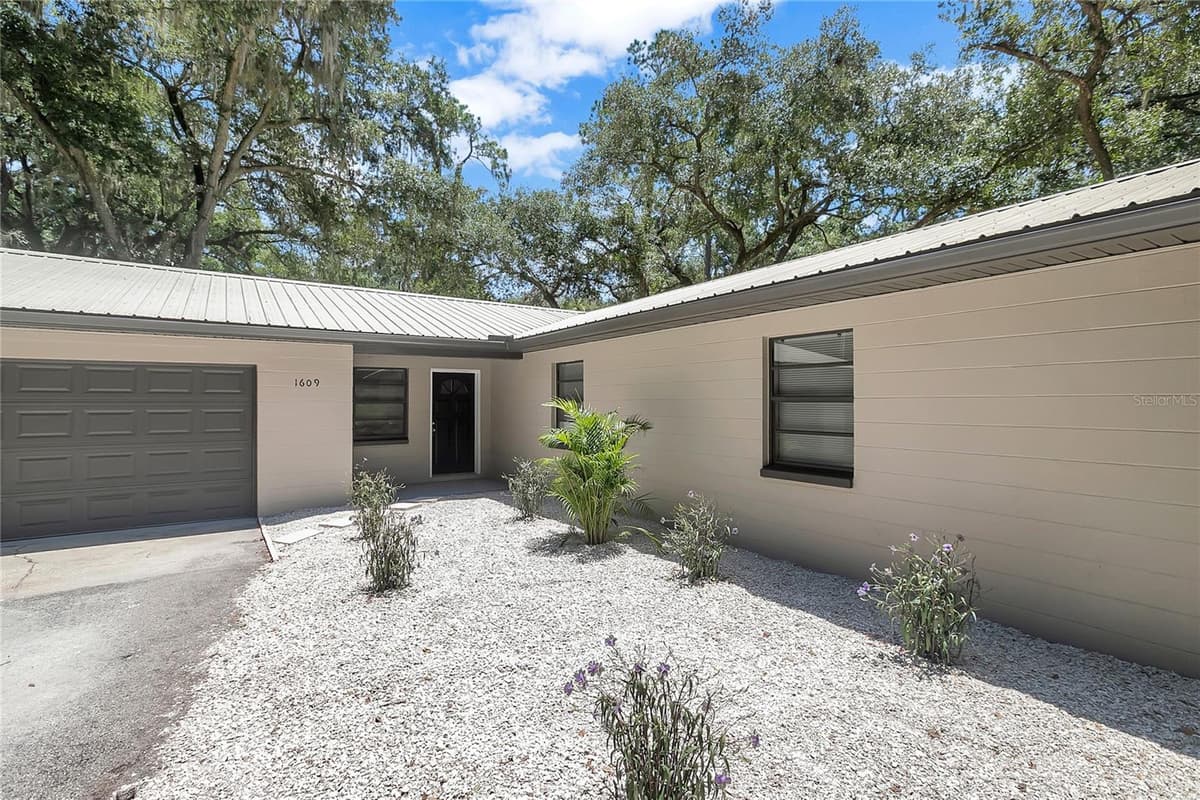 1609 ITCHEPACKESASSA DRIVE — photo 4 of 41