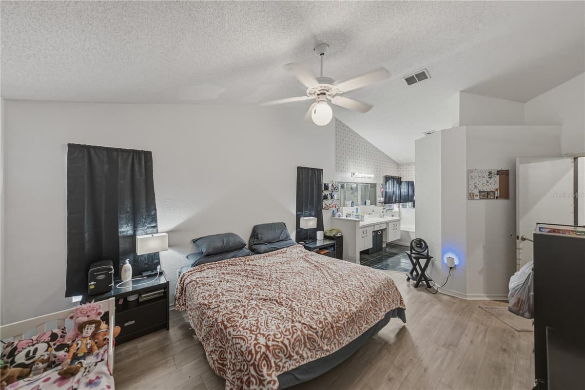 8054 KAITLIN CIRCLE — photo 32 of 49
