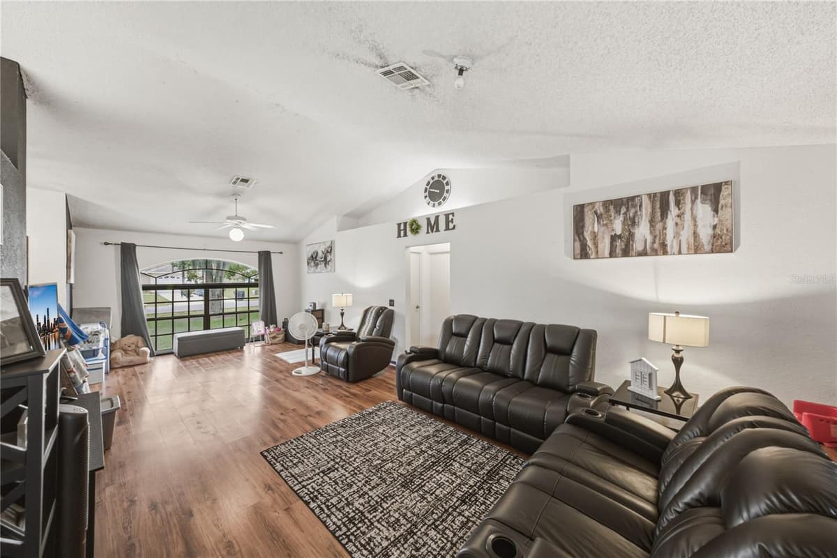 8054 KAITLIN CIRCLE — photo 17 of 49