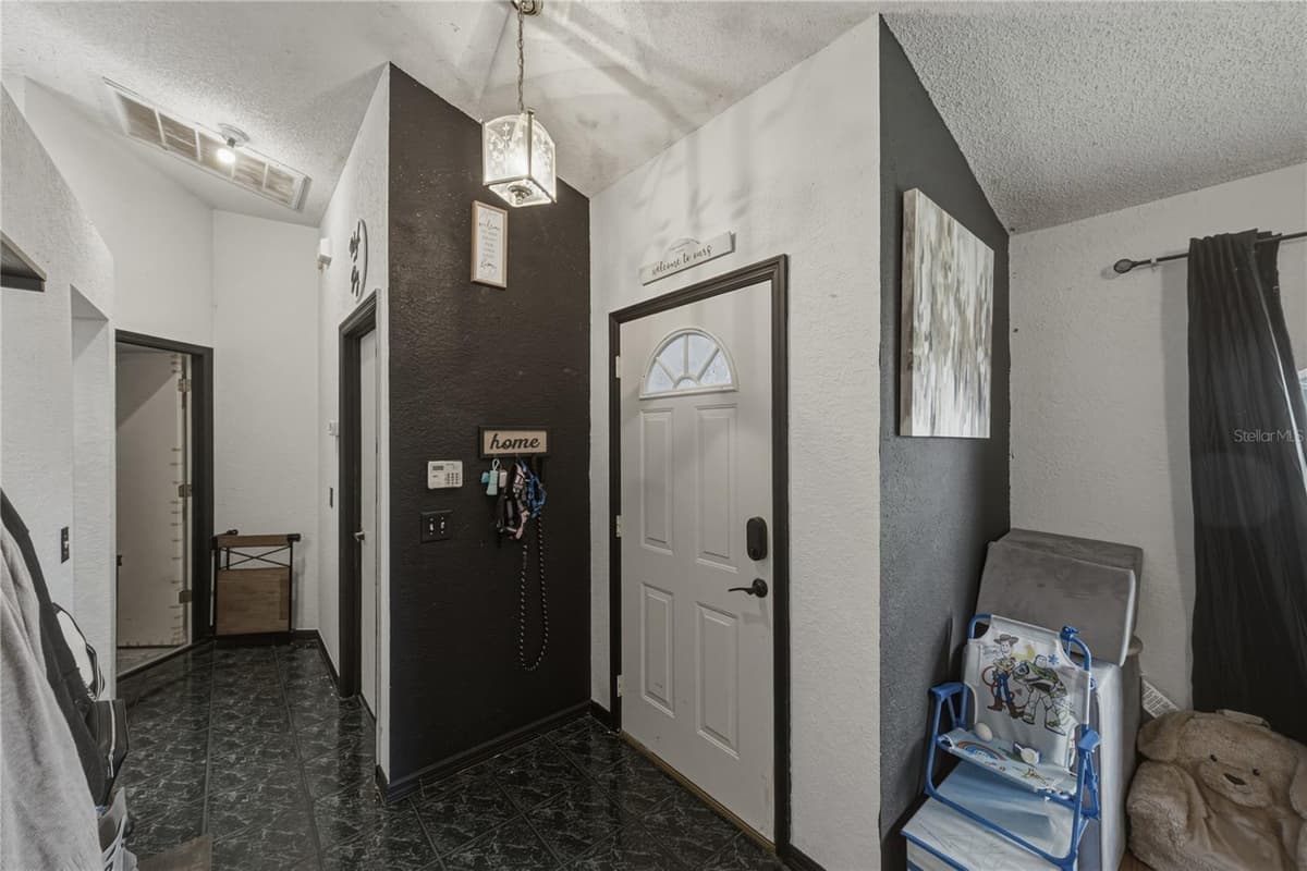 8054 KAITLIN CIRCLE — photo 9 of 49