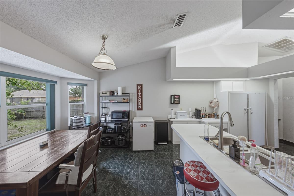 8054 KAITLIN CIRCLE — photo 20 of 49