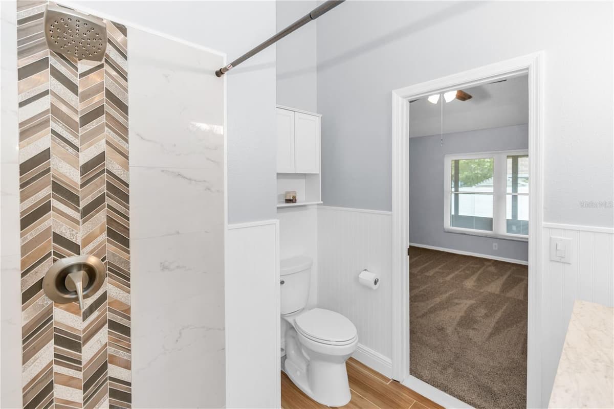17020 WOODCREST WAY — photo 10 of 30
