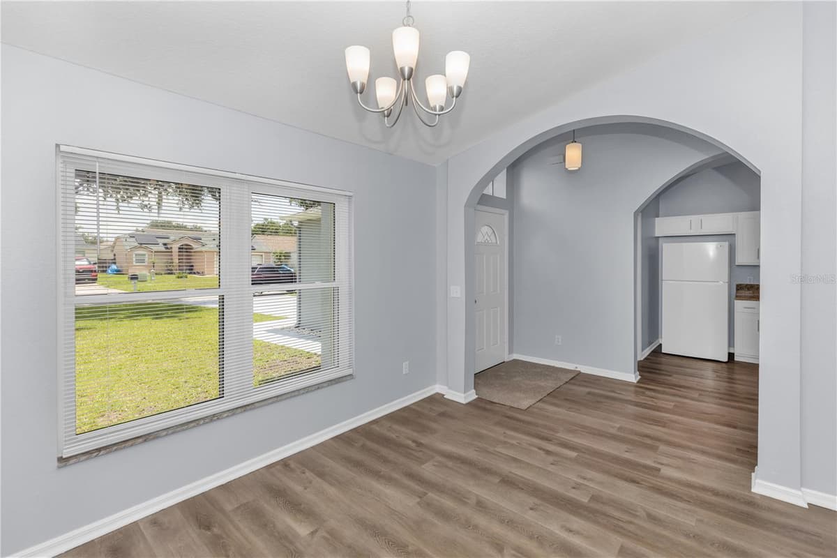 17020 WOODCREST WAY — photo 7 of 30