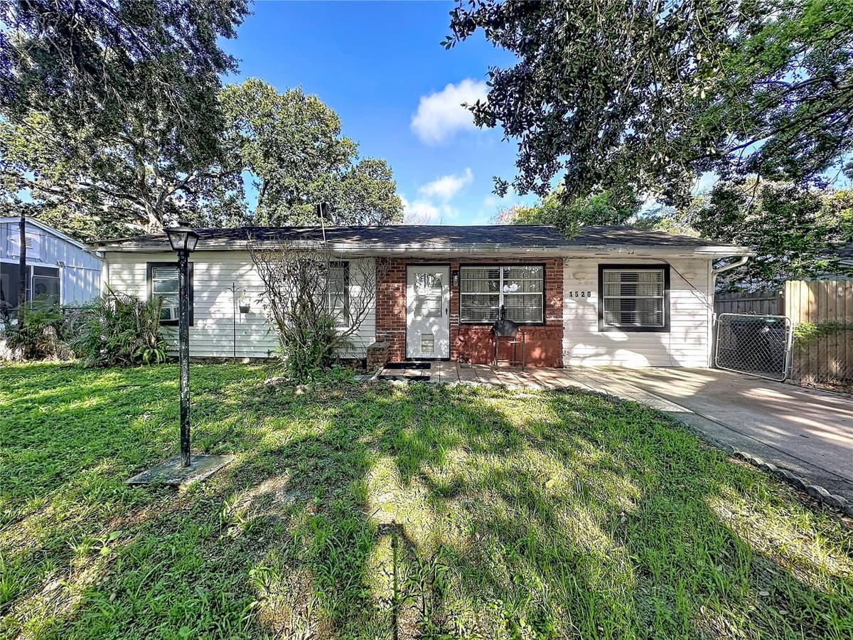 1520 OVERDALE STREET — photo 1 of 22