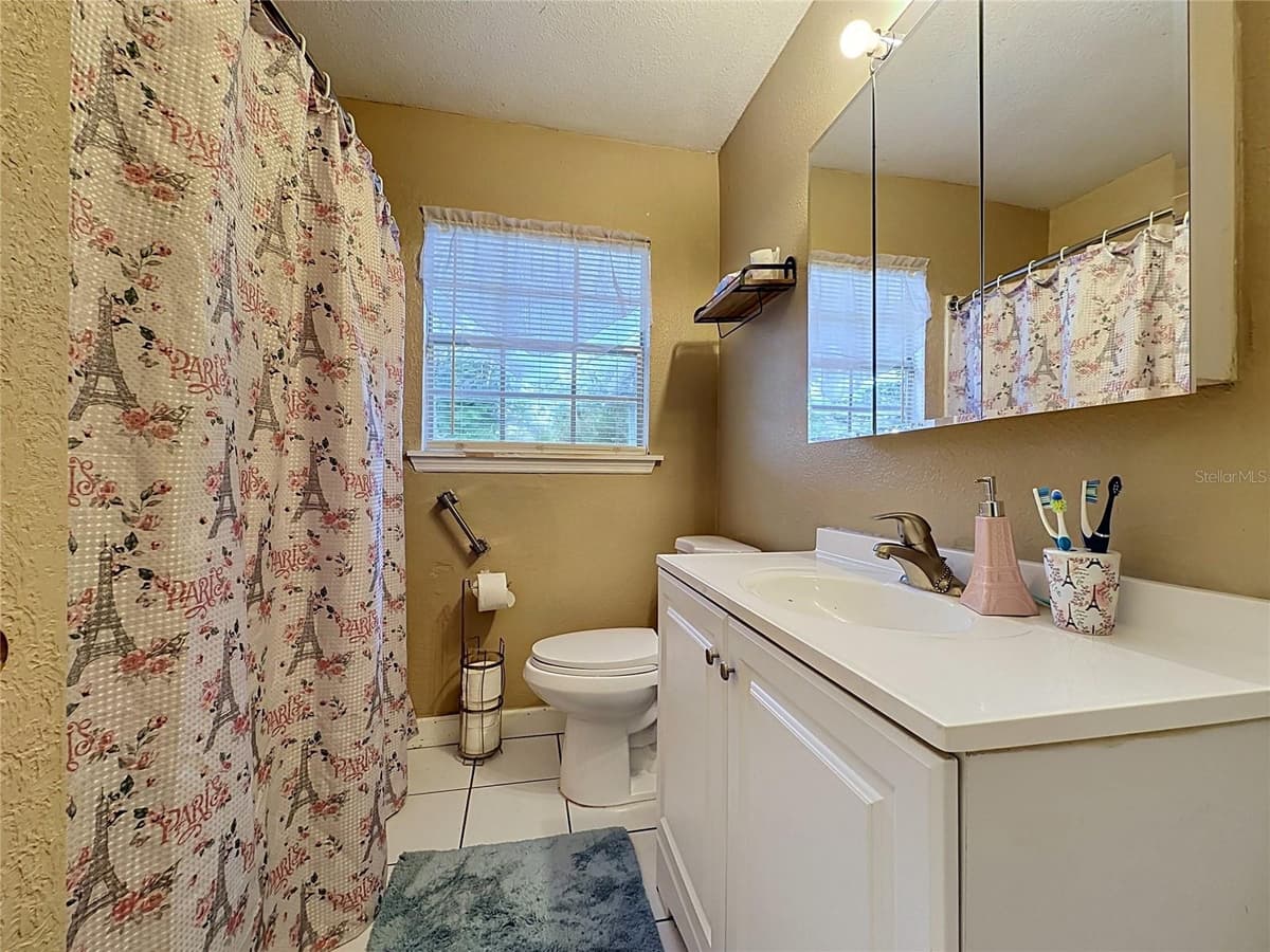 1520 OVERDALE STREET — photo 14 of 22