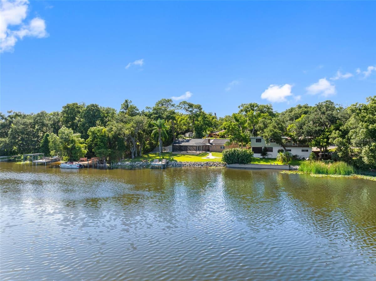 4221 RIVER HILLS DRIVE — photo 46 of 48