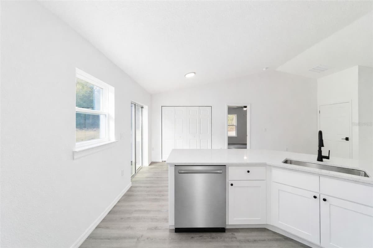 2892 HARBOR HILLS ROAD — photo 10 of 28