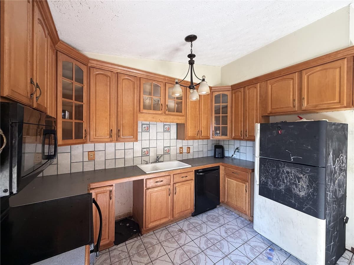 14705 PENGUIN PLACE — photo 3 of 16