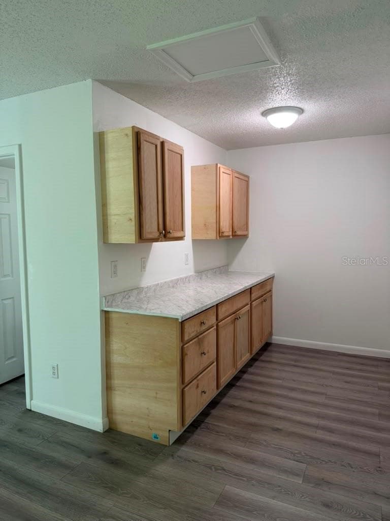 604 ROYAL CREST DRIVE — photo 42 of 56