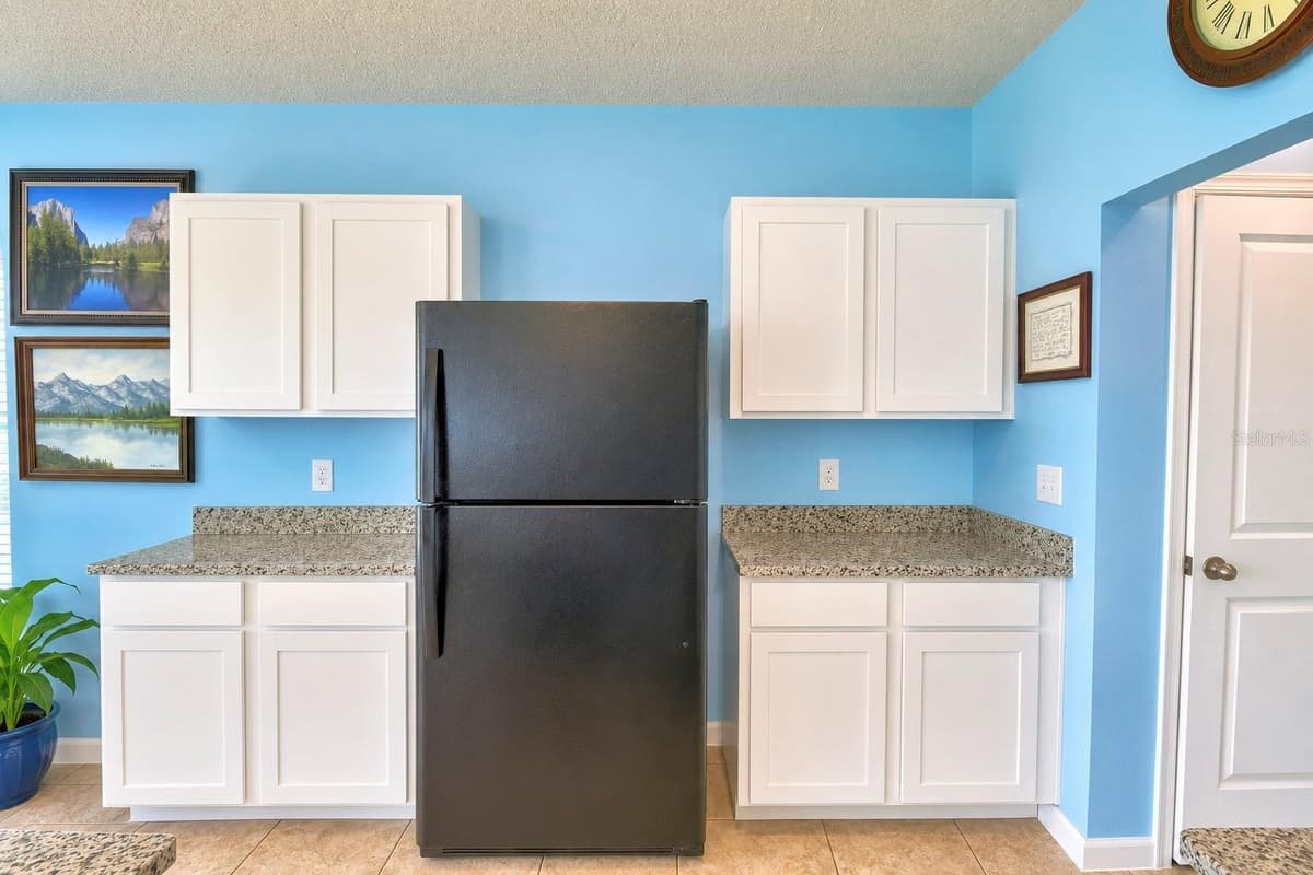 5148 HELM STREET — photo 18 of 47