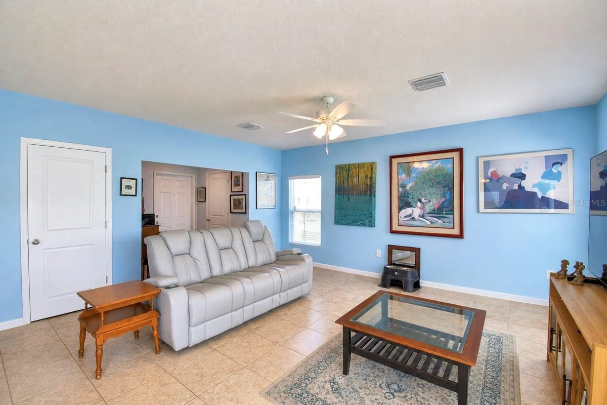 5148 HELM STREET — photo 13 of 47