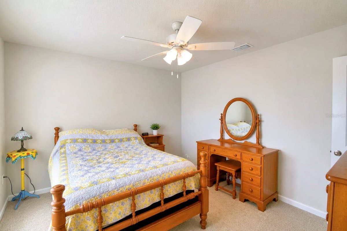 5148 HELM STREET — photo 37 of 47