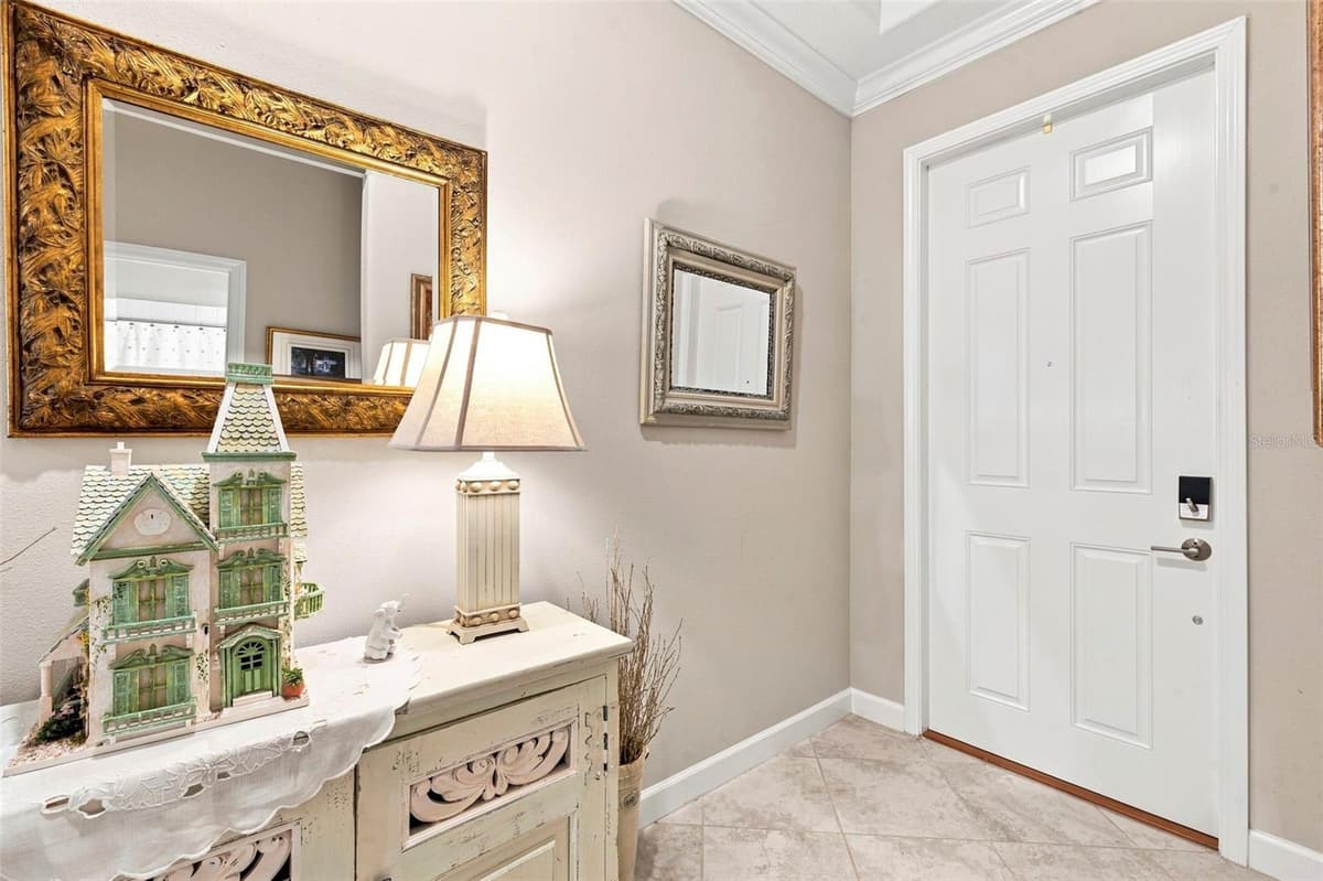 9189 SHADYSIDE LANE — photo 7 of 80