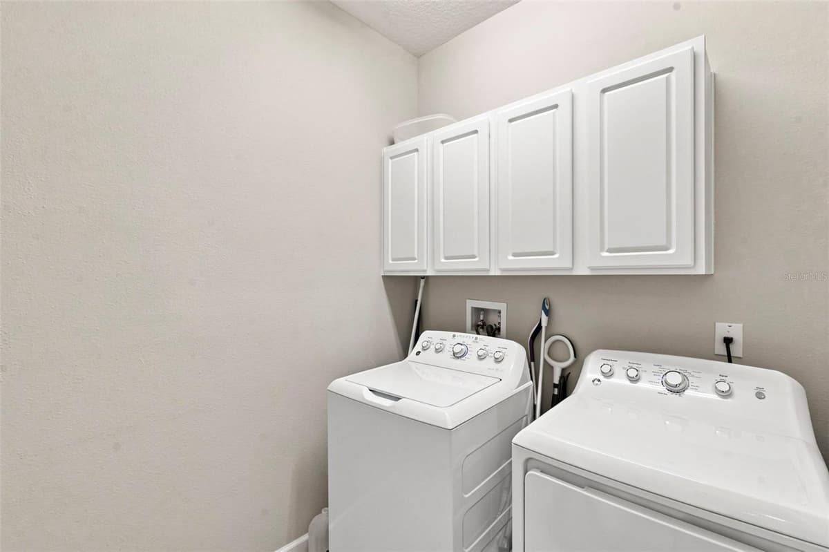 9189 SHADYSIDE LANE — photo 37 of 80