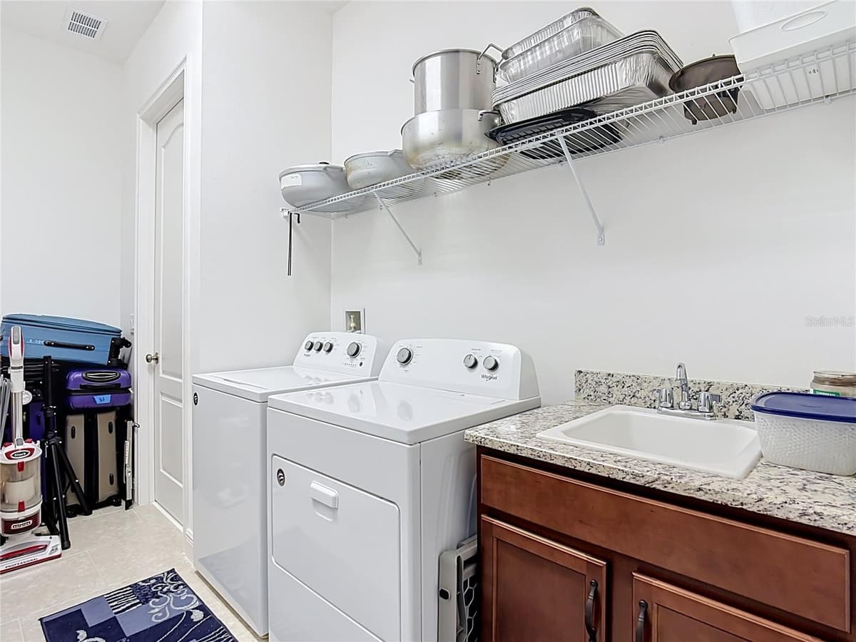 2720 GREENLANDS STREET — photo 33 of 73