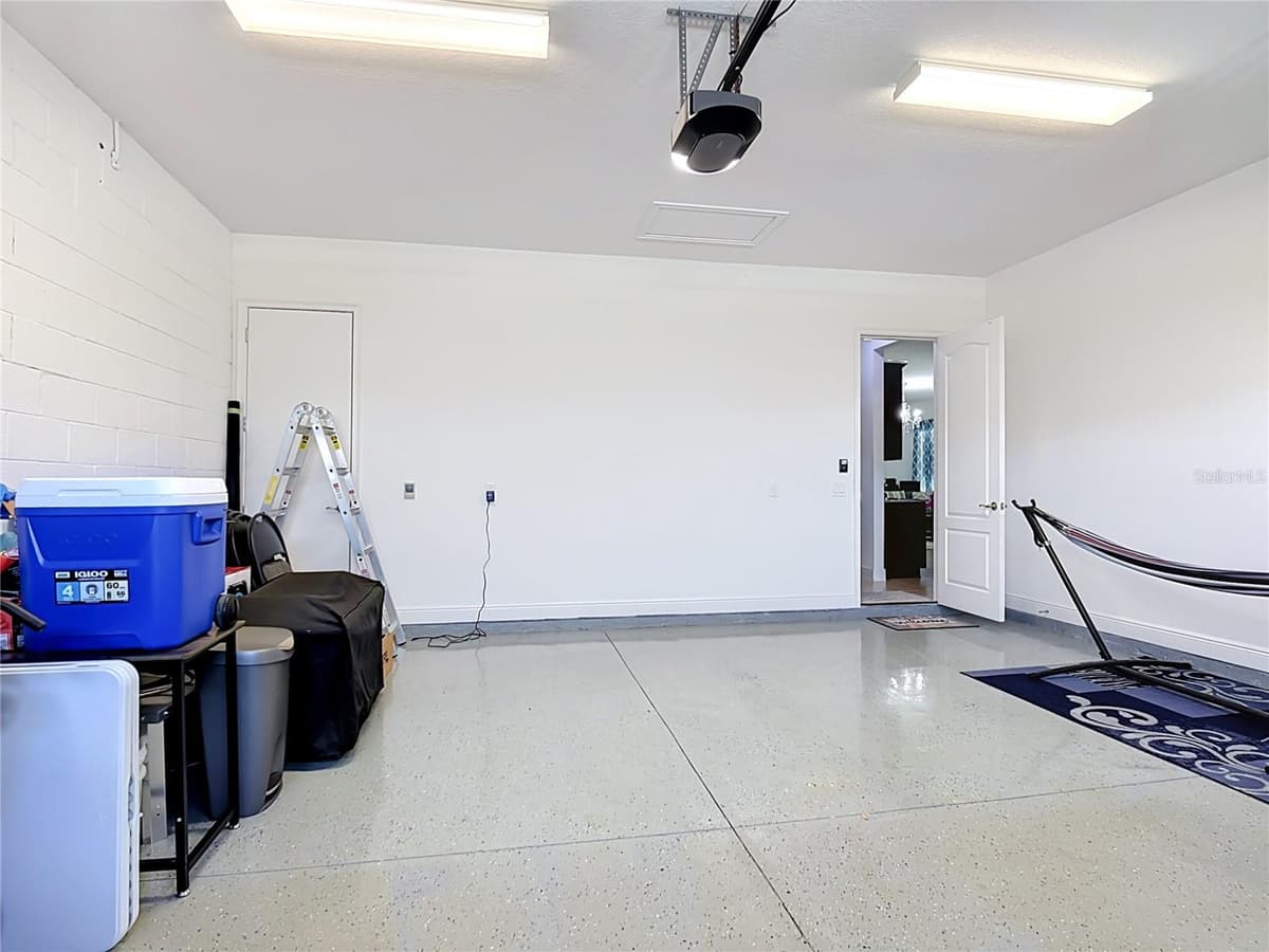 2720 GREENLANDS STREET — photo 36 of 73