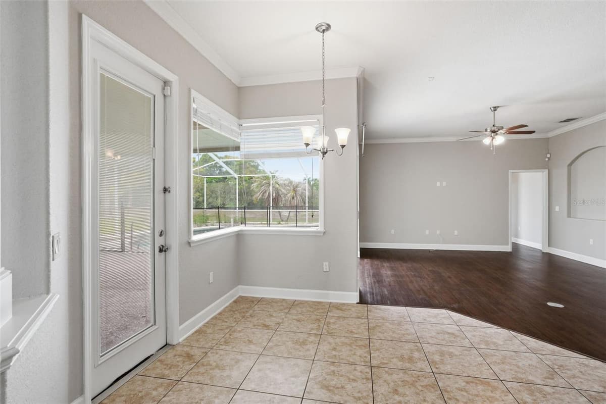 200 LAKE ARIETTA COURT — photo 14 of 48