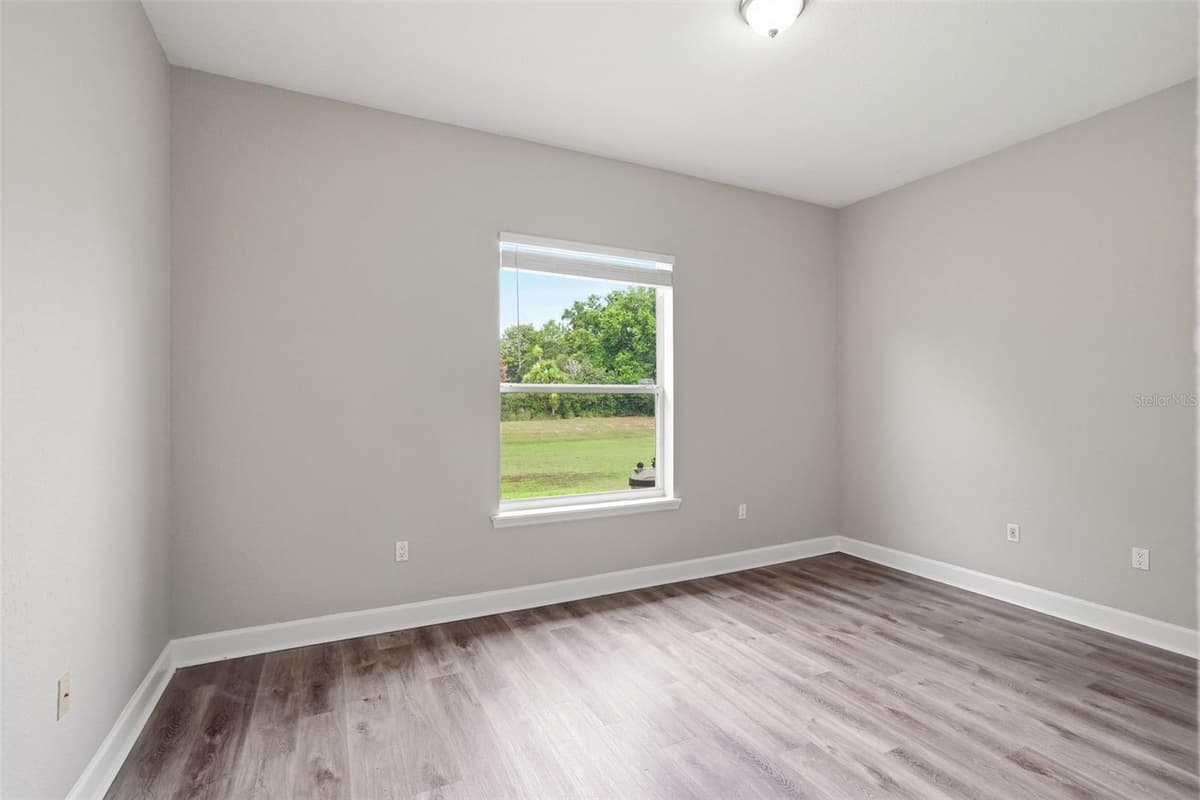 200 LAKE ARIETTA COURT — photo 23 of 48
