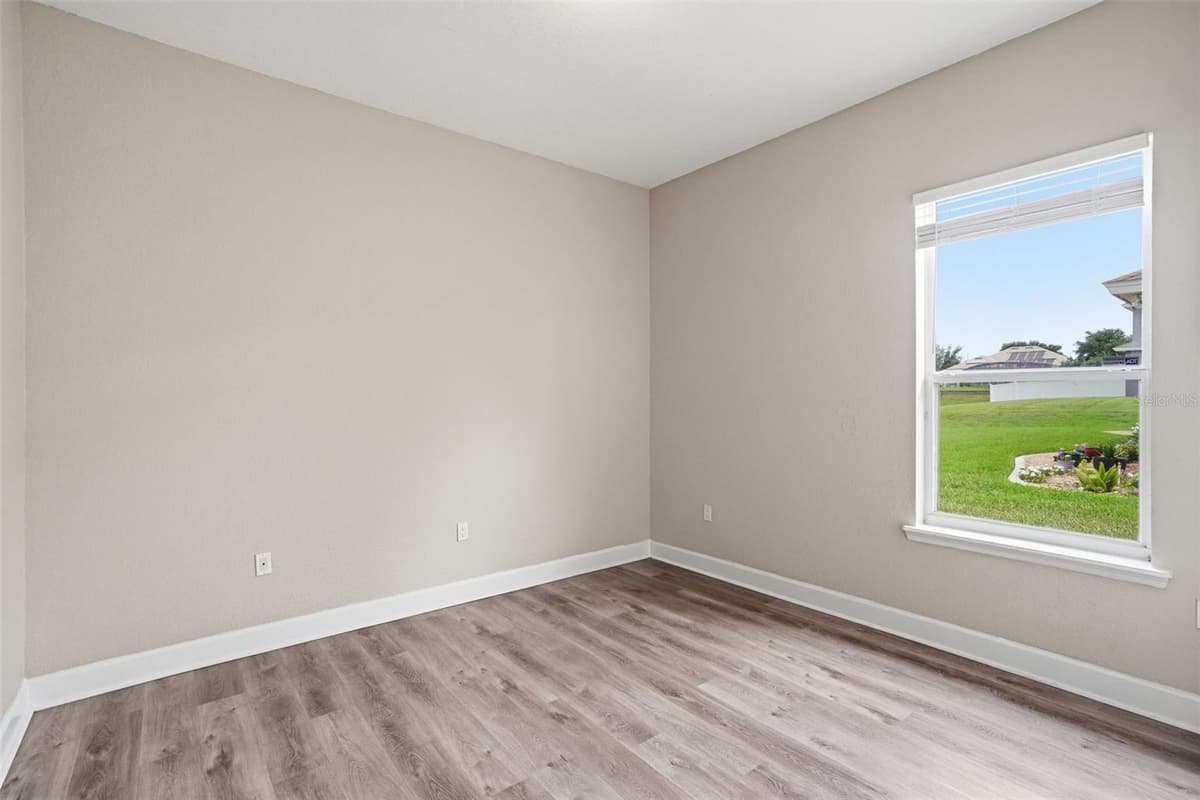 200 LAKE ARIETTA COURT — photo 27 of 48