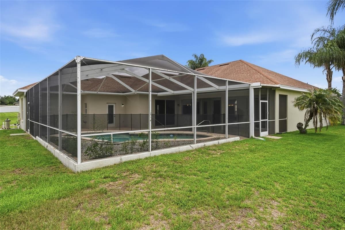 200 LAKE ARIETTA COURT — photo 46 of 48